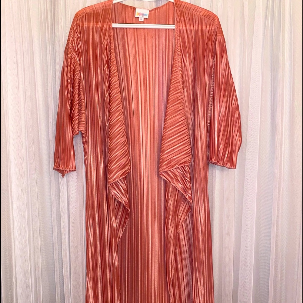 NWOT💗KIMONO💗 - Picture 1 of 4